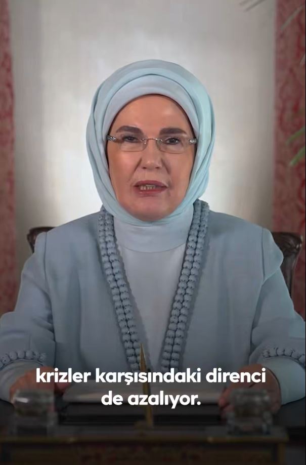 Emine Erdoğan Kiev’deki 6. Lider Eşleri Zirvesi’ne Video Mesajla Katıldı