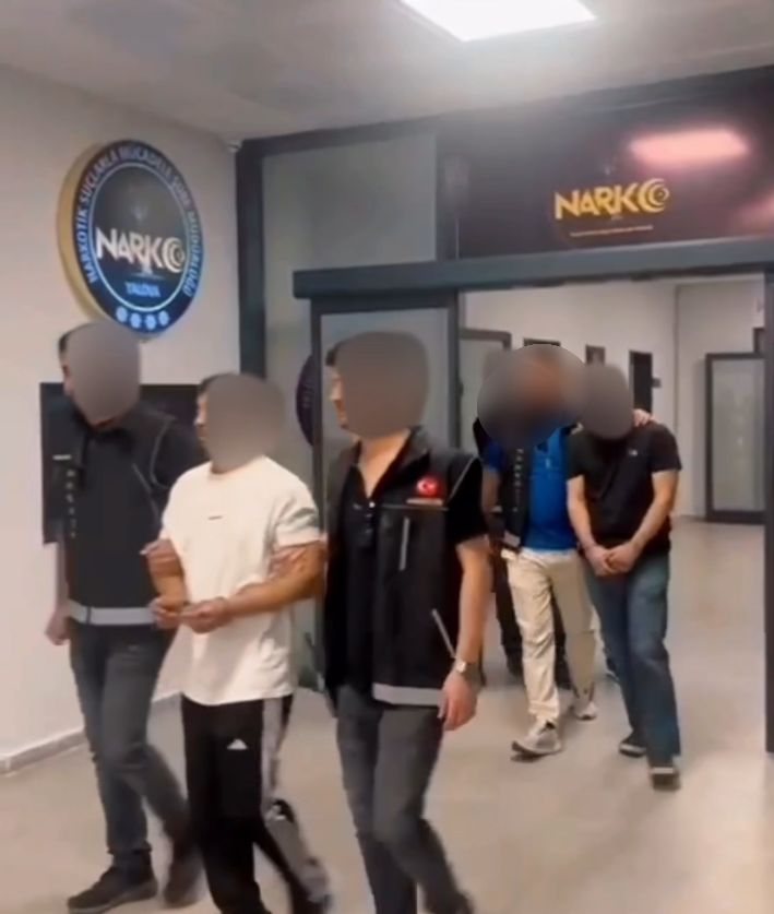 Yalova’da Kesinleşmiş Hapis Cezası Bulunan 3 Firari Hükümlü Yakalandı