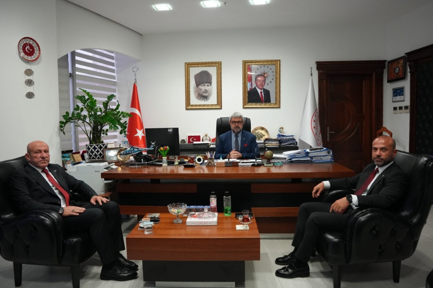 Ak Parti Ve MHP İl Başkanlarından İl Sağlık Müdürlüğü’ne Ziyaret
