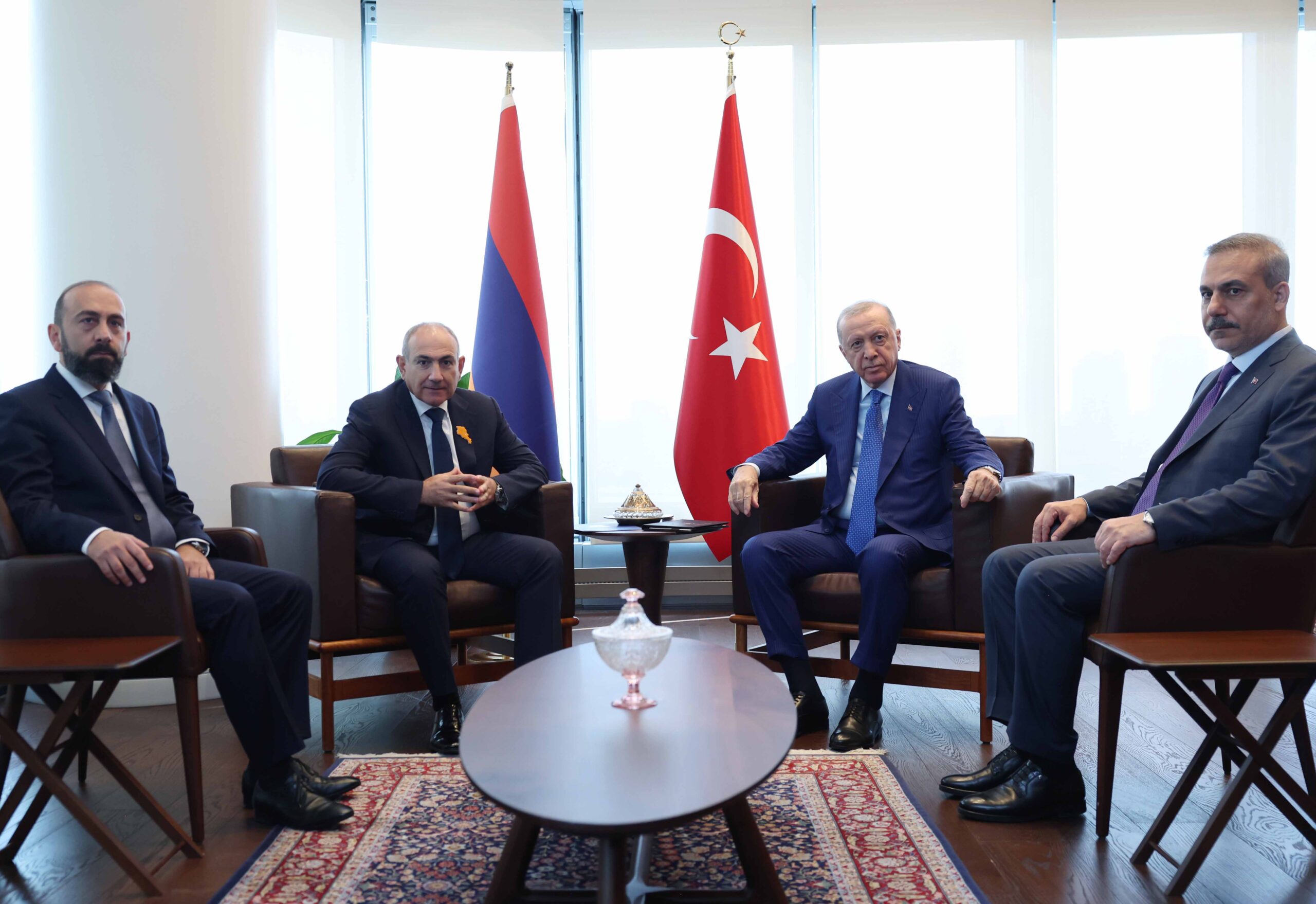 Cumhurbaşkanı Erdoğan New York’ta Paşinyan Ve Zeydi İle Görüştü