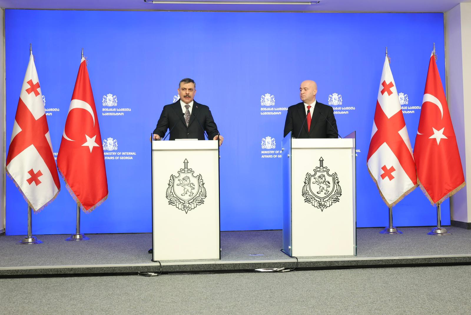 Bakan Çiftçi Gürcistan’da Mevkidaşı İle Bir Araya Geldi