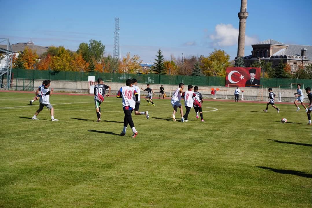 U14 Futbol Milli Takım Seçmeleri Kars’ta Yapıldı