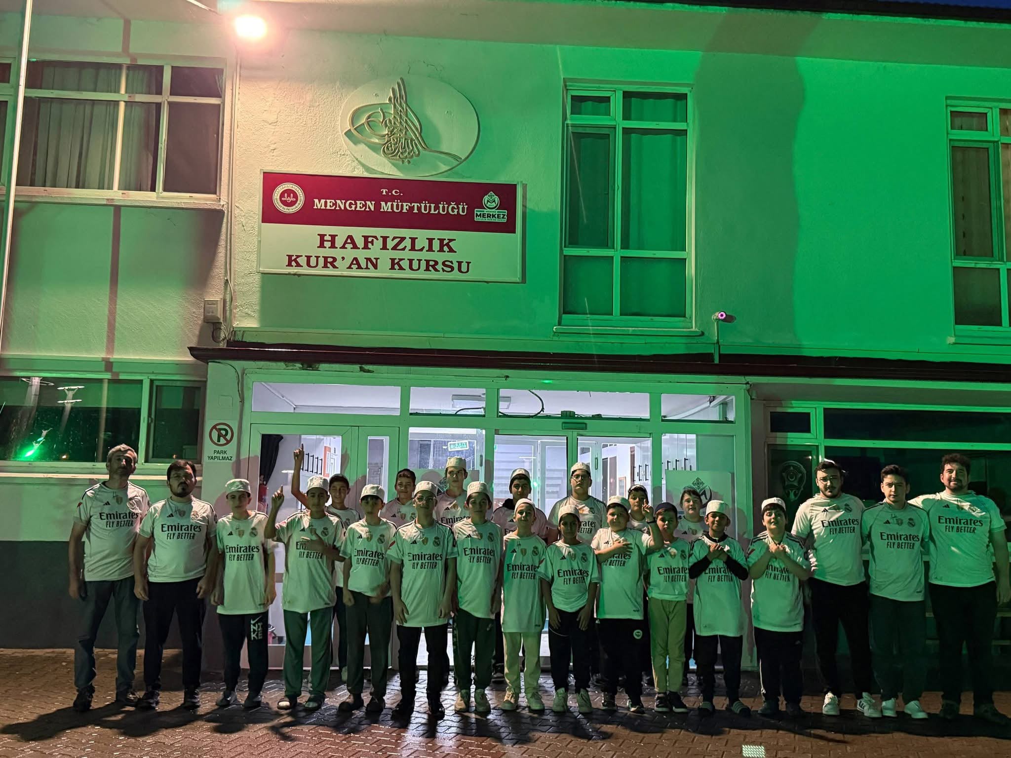 Arda Güler’den Memleketi Mengen’deki Hafızlık Öğrencilerine Anlamlı Hediye