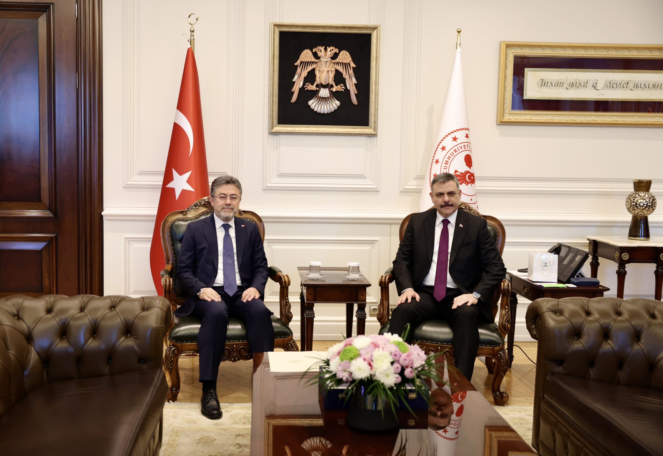İki Bakanlıktan Sokak Hayvanları İçin Ortak Zirve