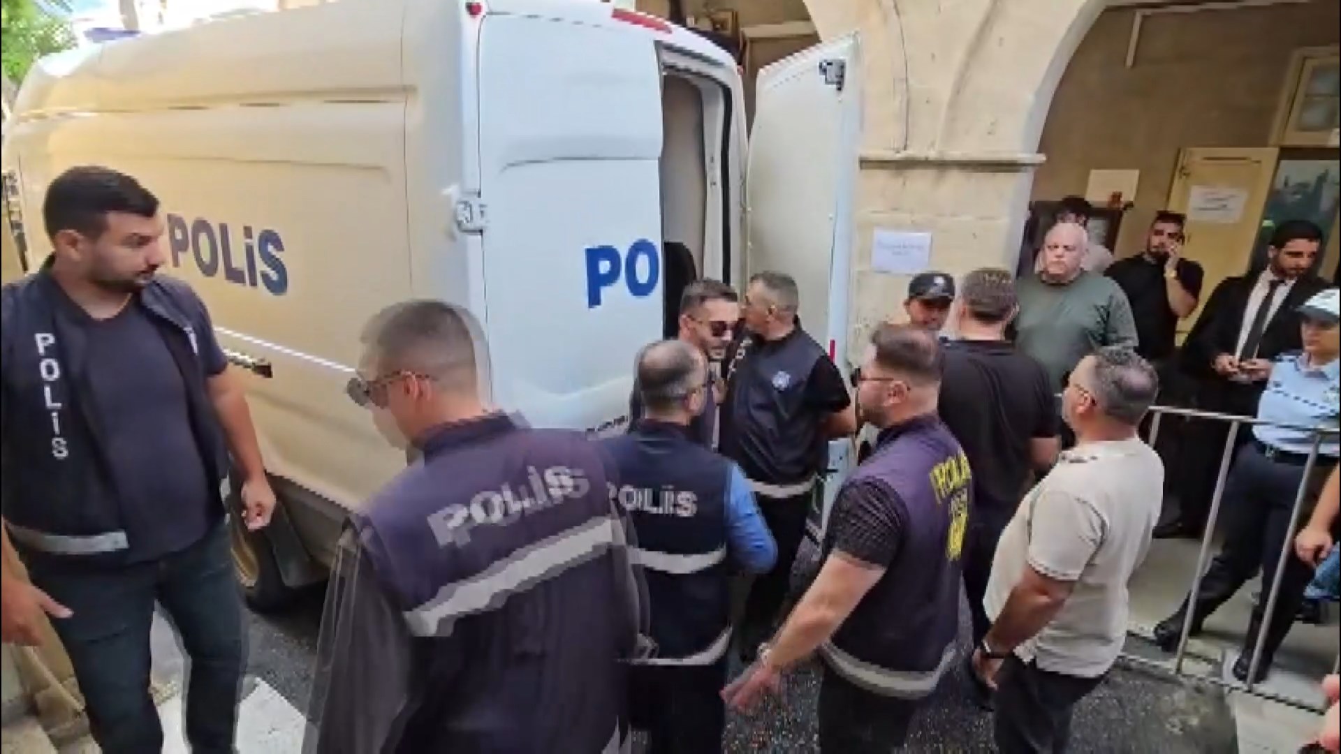 Girne Açıklarındaki Gemi Faciasında 9 Şüphelinin Tutukluluğu Uzatıldı