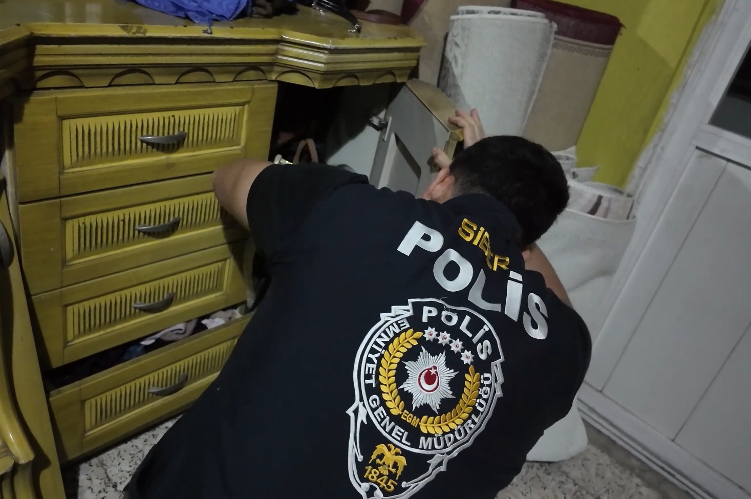 Mersin’de Yasa Dışı Bahis Şebekesine Darbe: 26 Tutuklama
