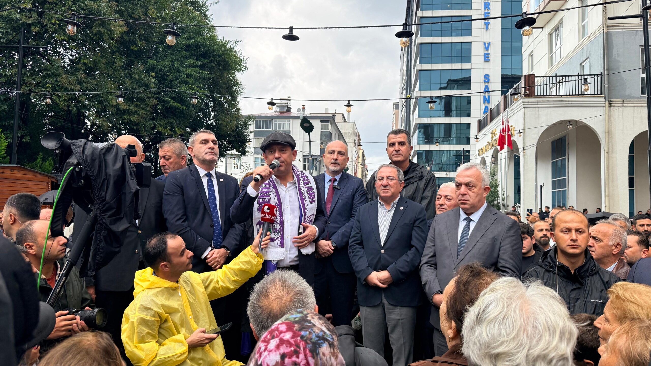 Özgür Özel’den Artvin’de İktidar Eleştirisi: Adil Ve Eşit Bir Düzen Kuracağız