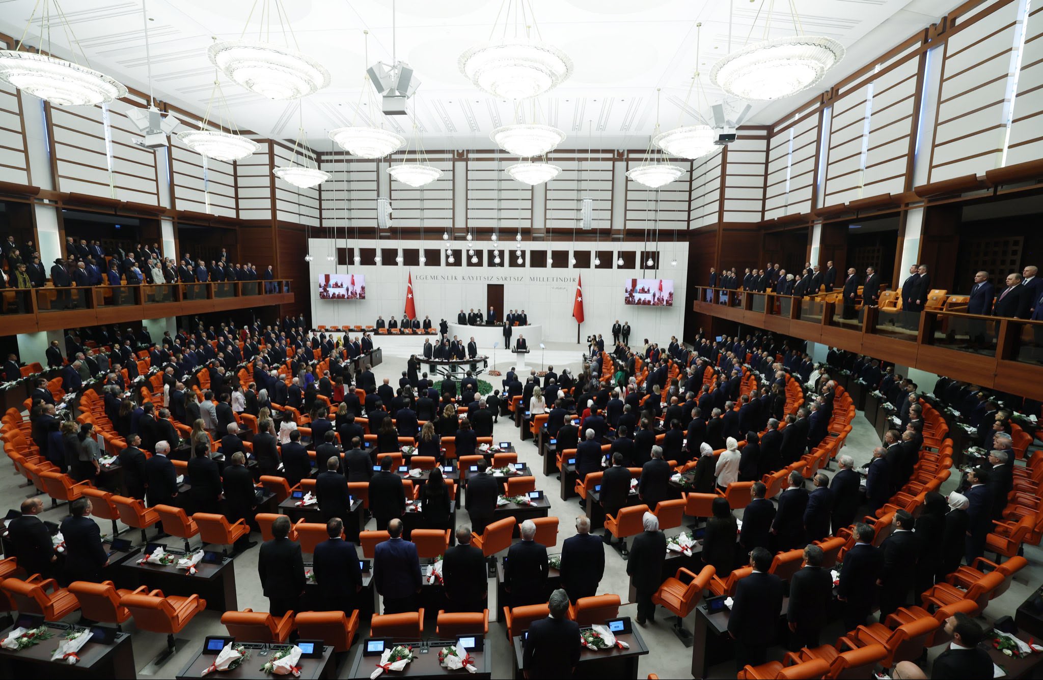 TBMM’de Yatırım Fonlarının Tasfiyesine İlişkin Kanun Teklifi Yasalaştı