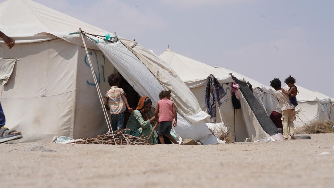 BM: Yemen’de Çatışmalar Nedeniyle 280 Binden Fazla Kişi Yerinden Edildi